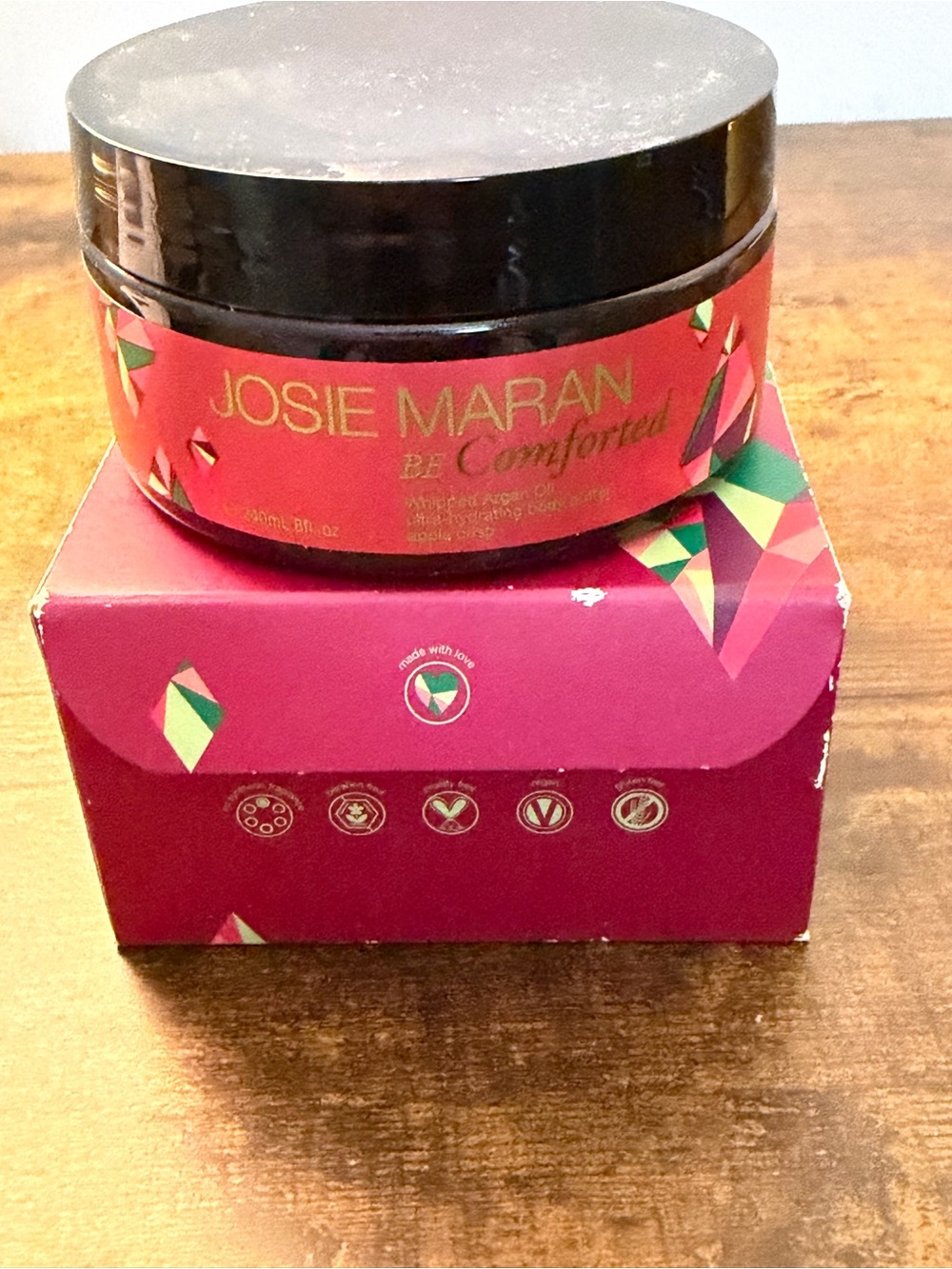 JOSIE MARAN Be Comforted Body Butter - Magenta and Black